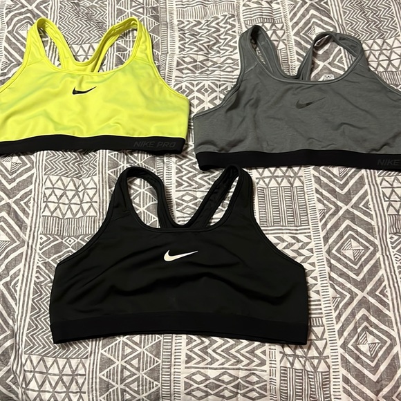 Nike Other - Nike Women’s Racerback sports bra’s